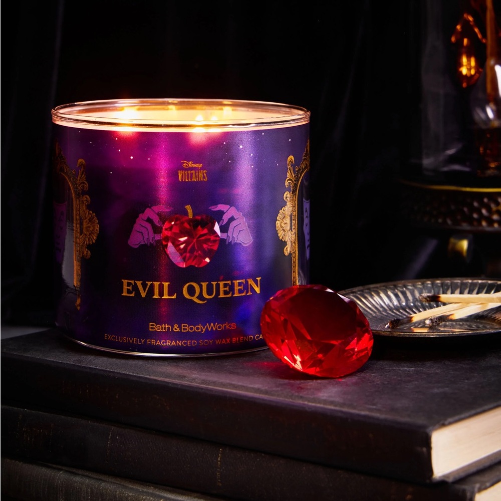 Bath & Body Works Evil Queen 3 Wick Candle with Lid